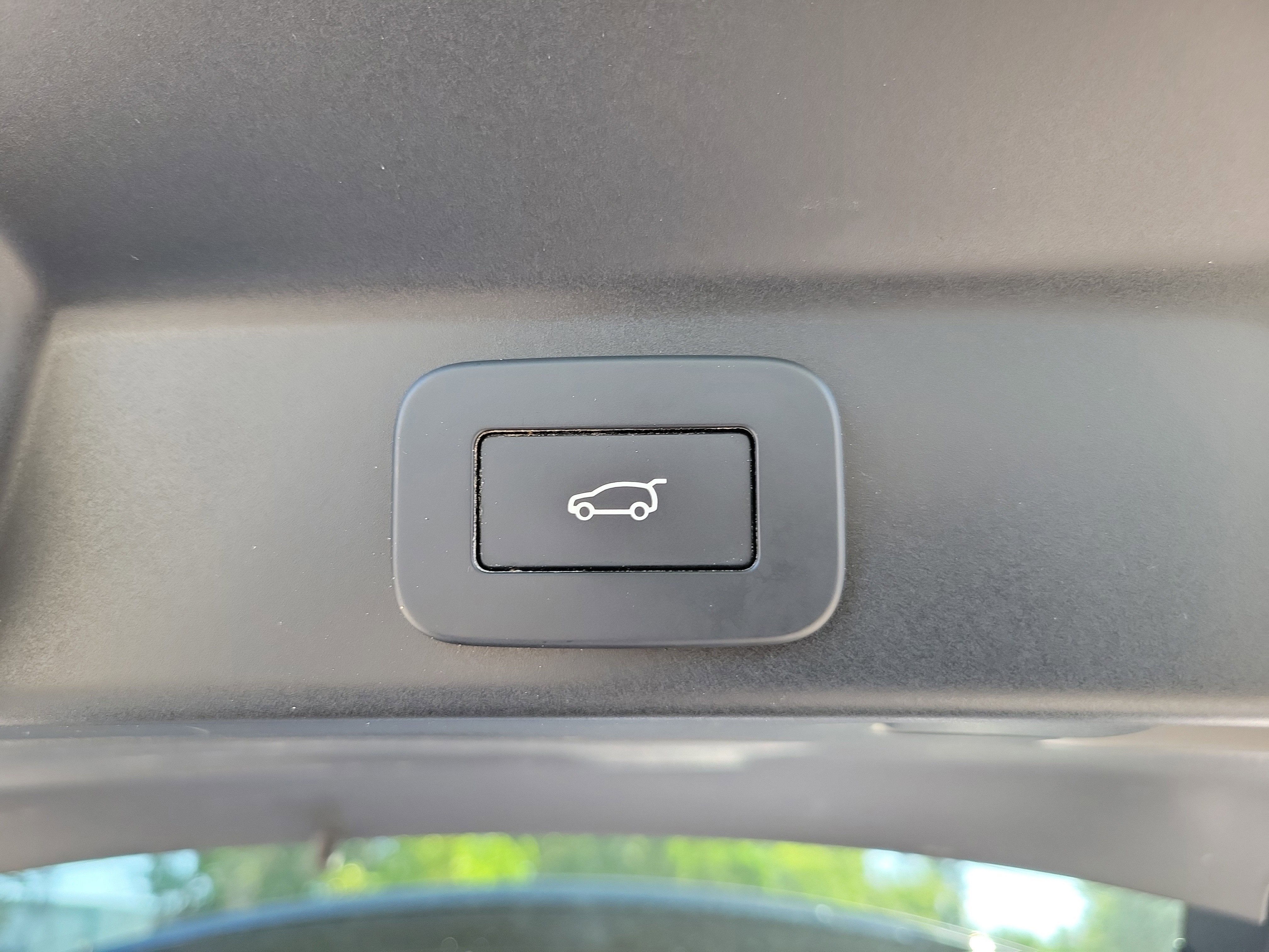2023 Jaguar F-PACE R-Dynamic S