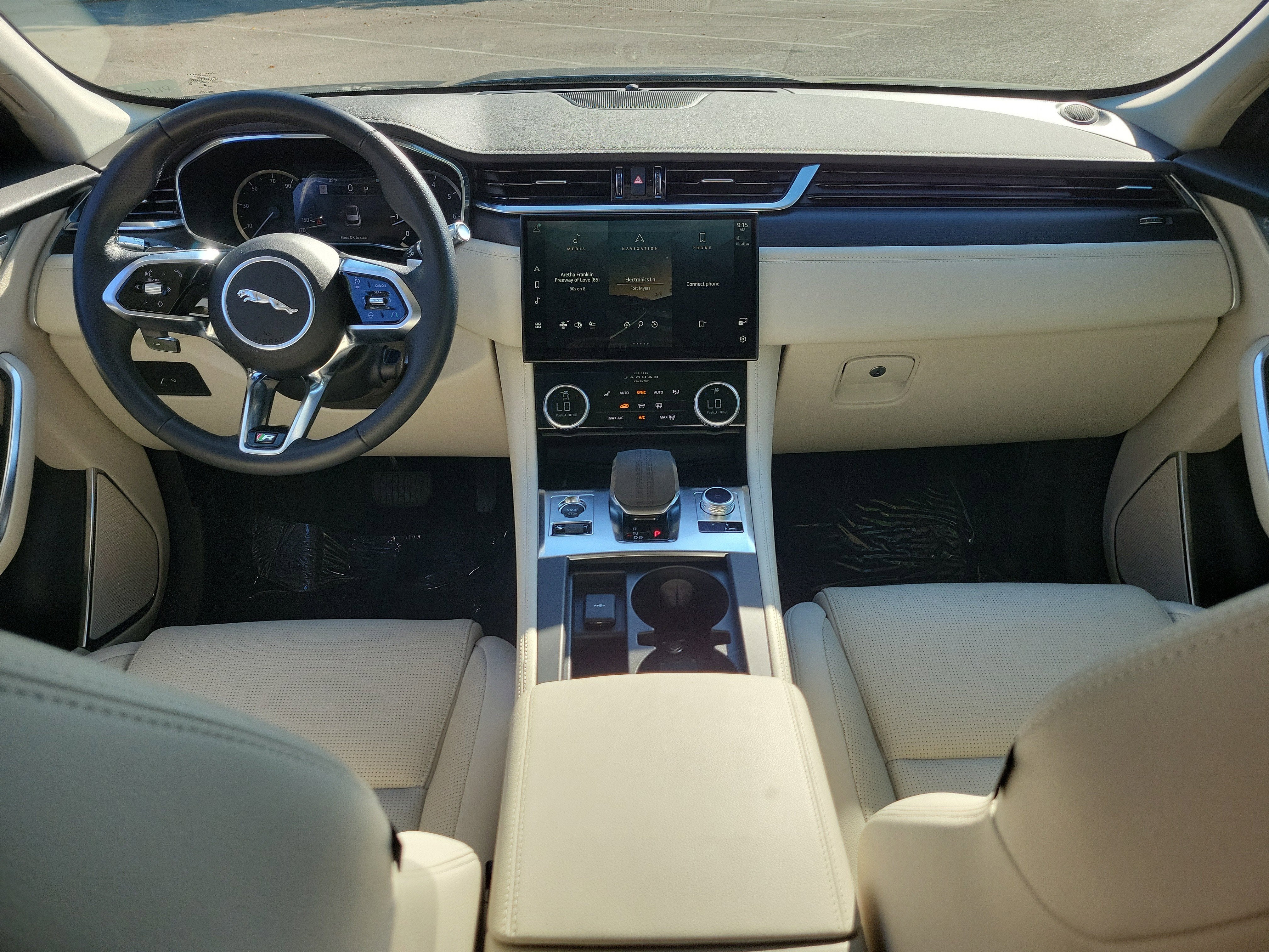 2023 Jaguar F-PACE R-Dynamic S