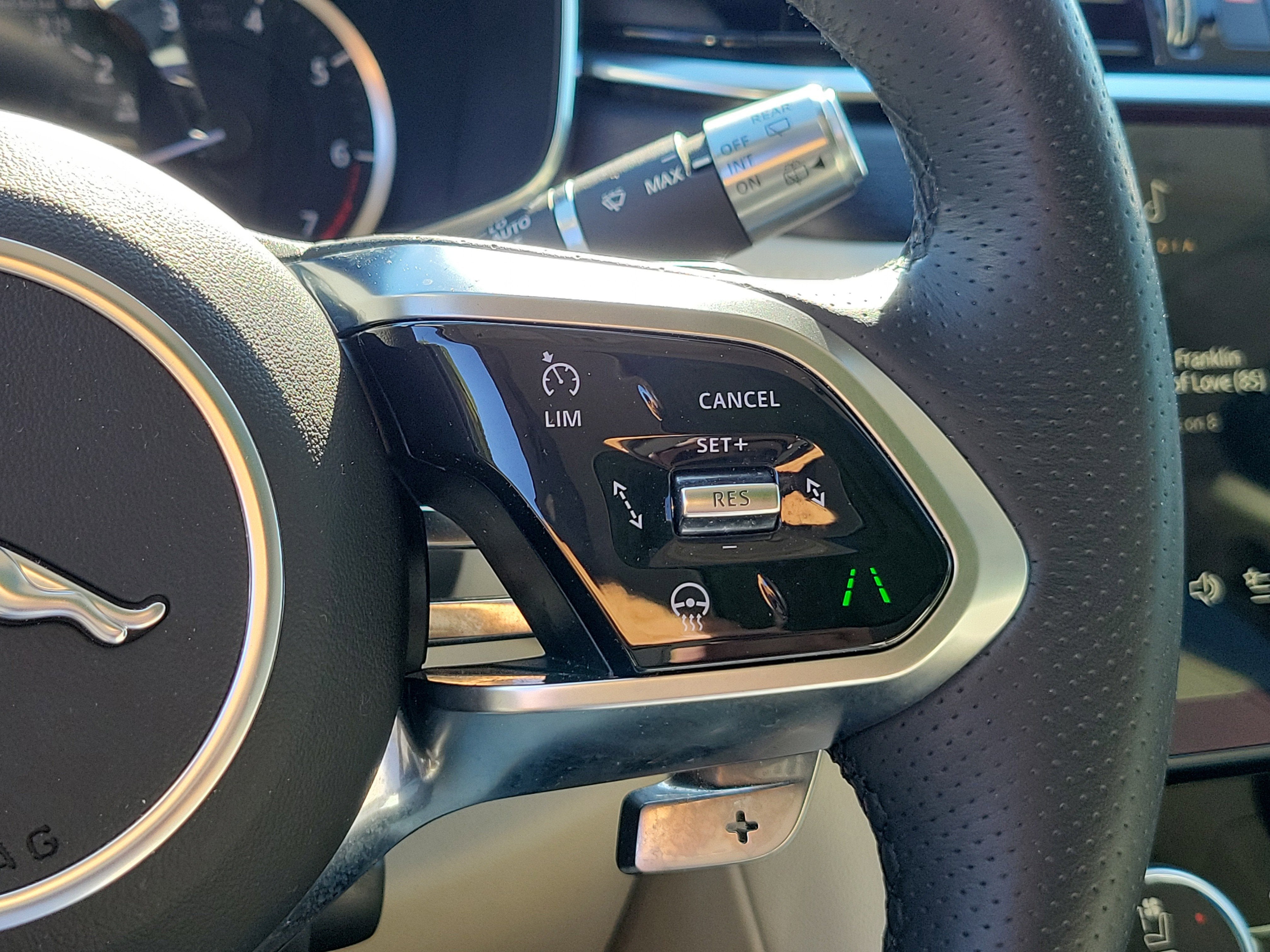2023 Jaguar F-PACE R-Dynamic S
