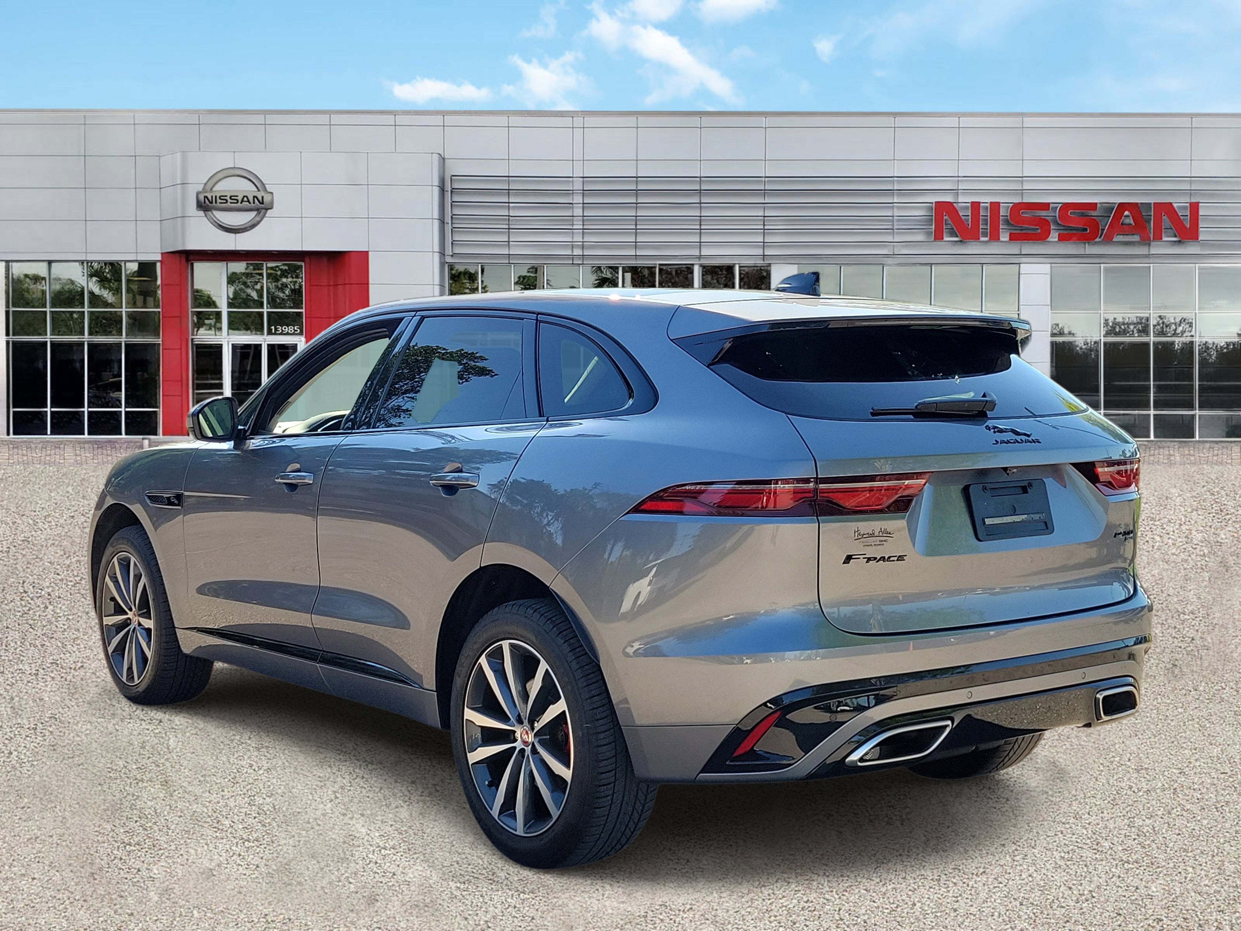 2023 Jaguar F-PACE R-Dynamic S