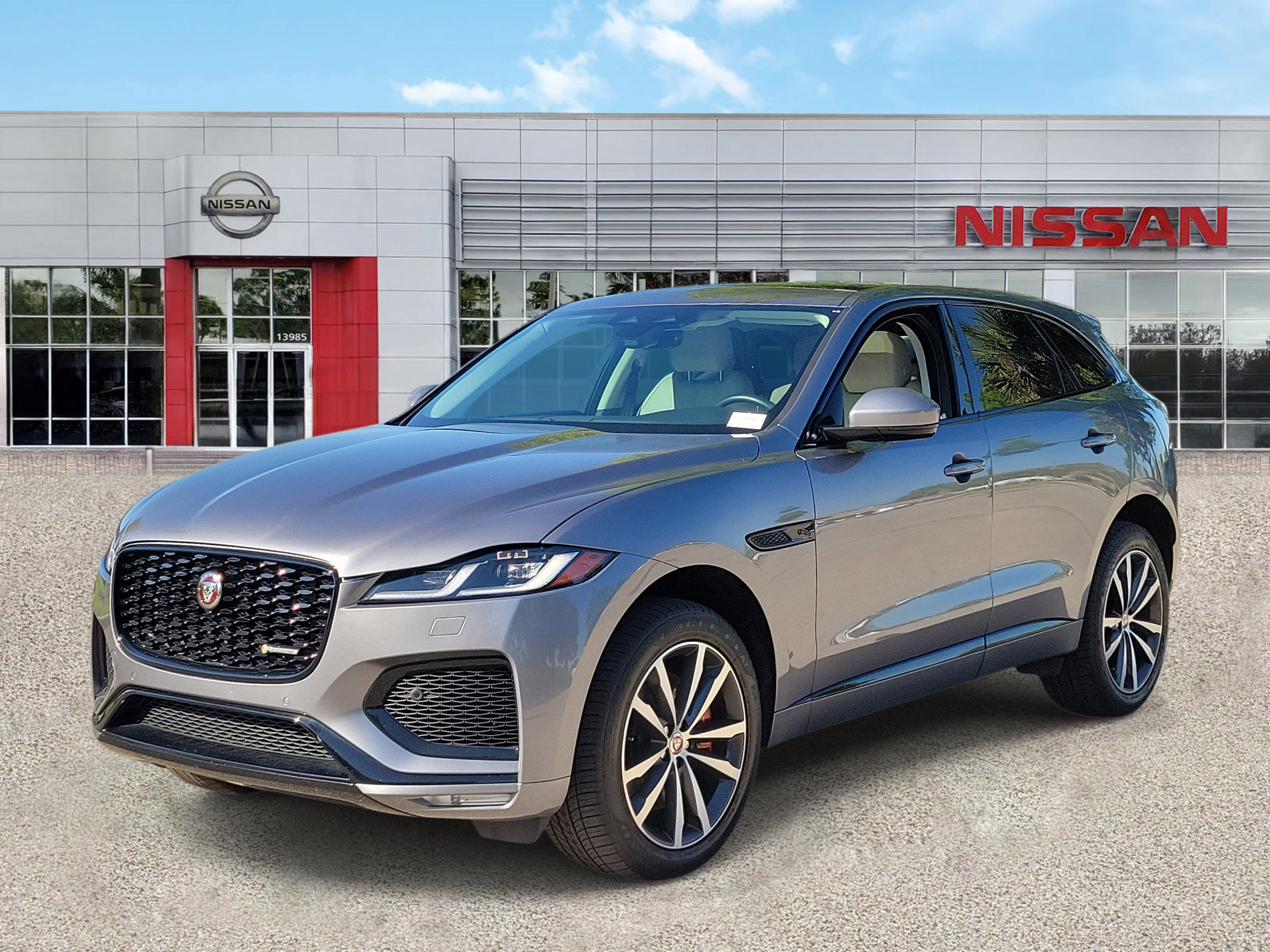 2023 Jaguar F-PACE R-Dynamic S