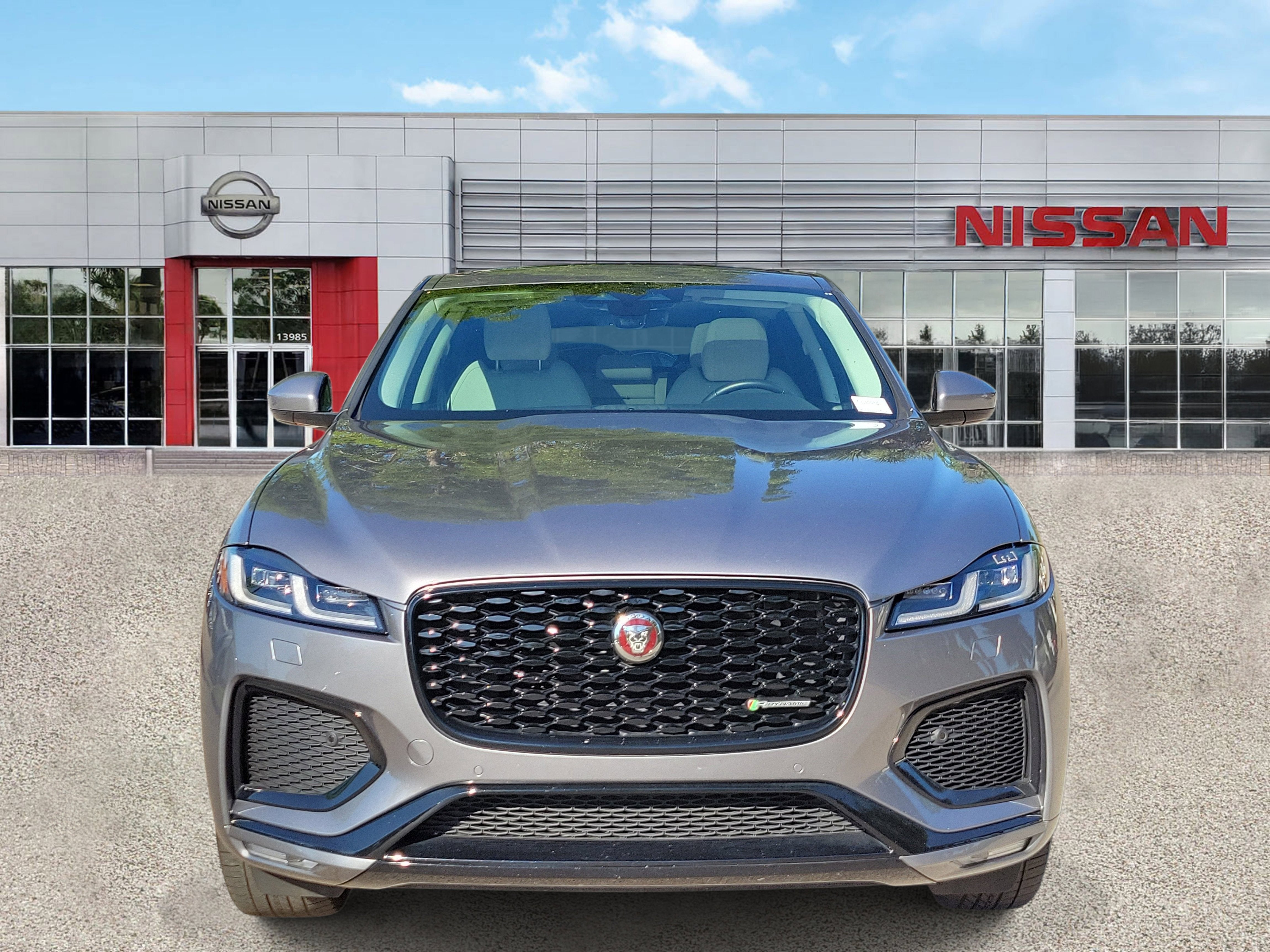 2023 Jaguar F-PACE R-Dynamic S