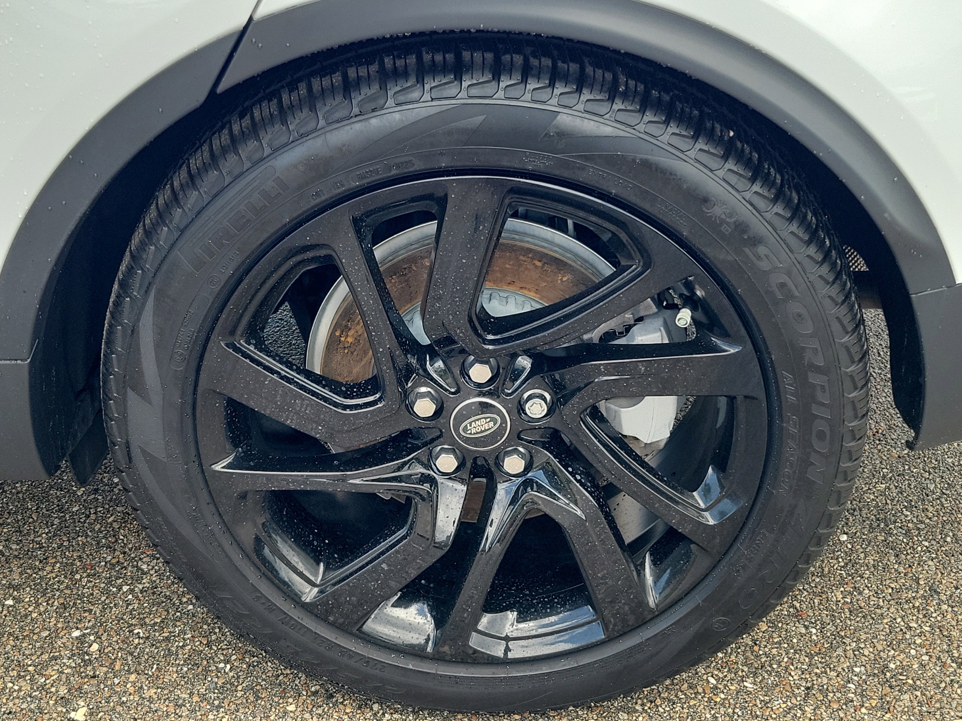 2025 Land Rover Discovery S