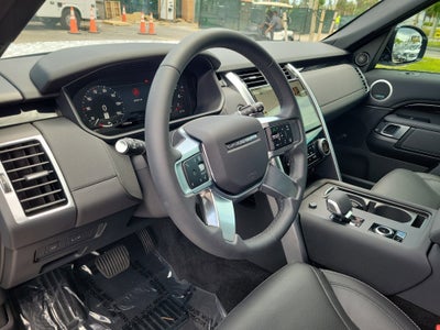 2025 Land Rover Discovery S