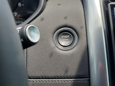 2025 Land Rover Discovery S
