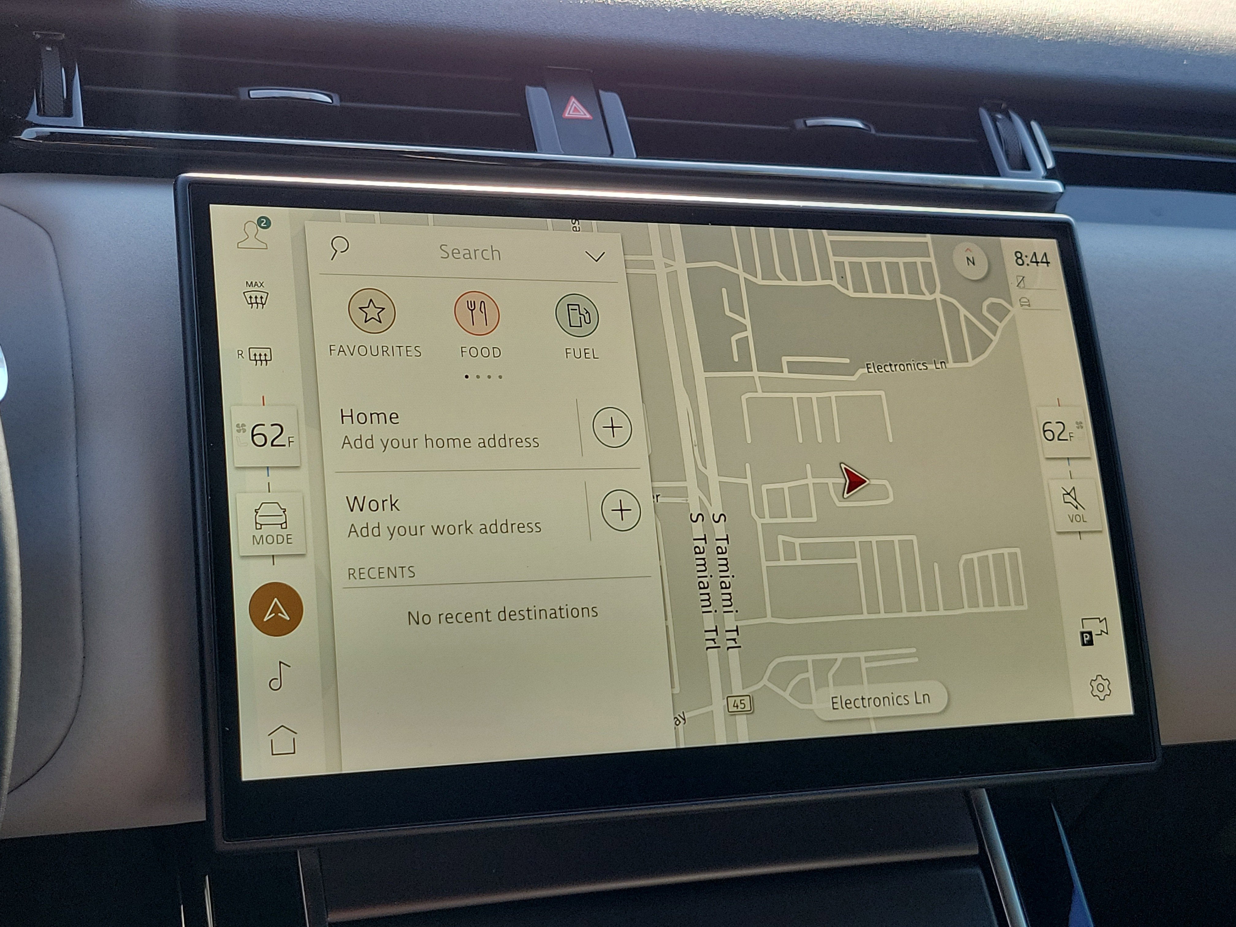 2024 Land Rover Range Rover Velar Dynamic SE