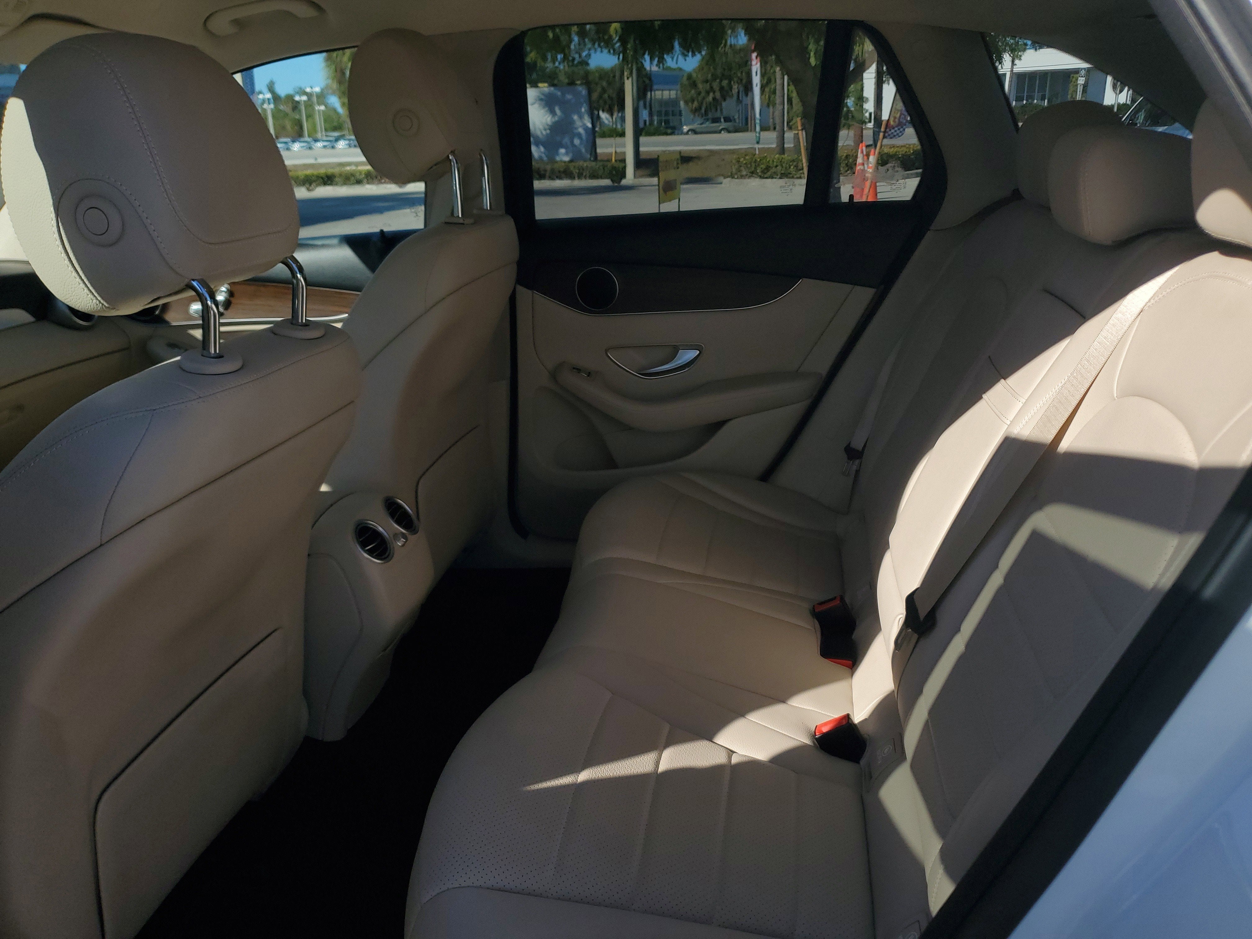 2022 Mercedes-Benz GLC GLC 300