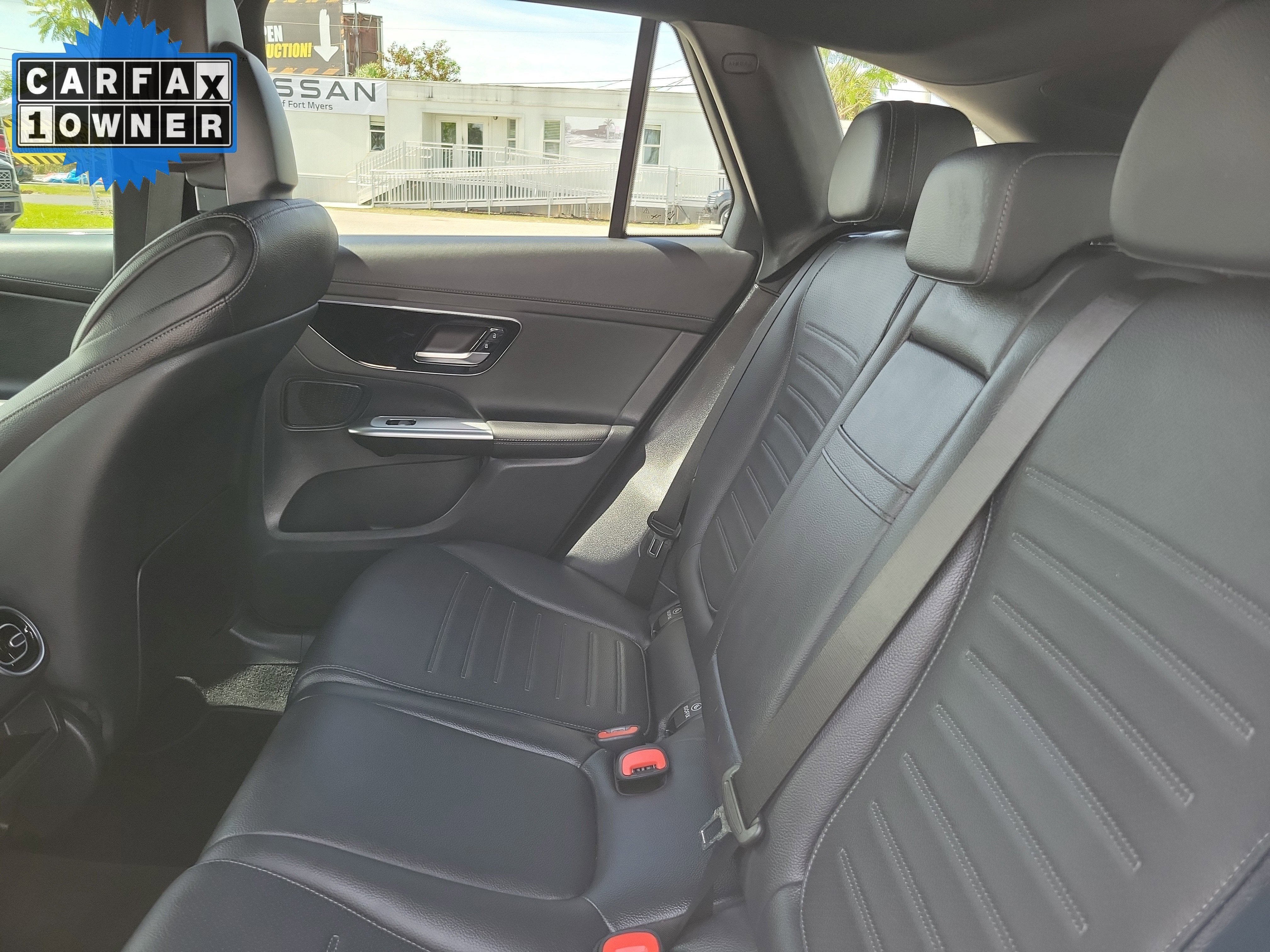 2025 Mercedes-Benz GLC GLC 300