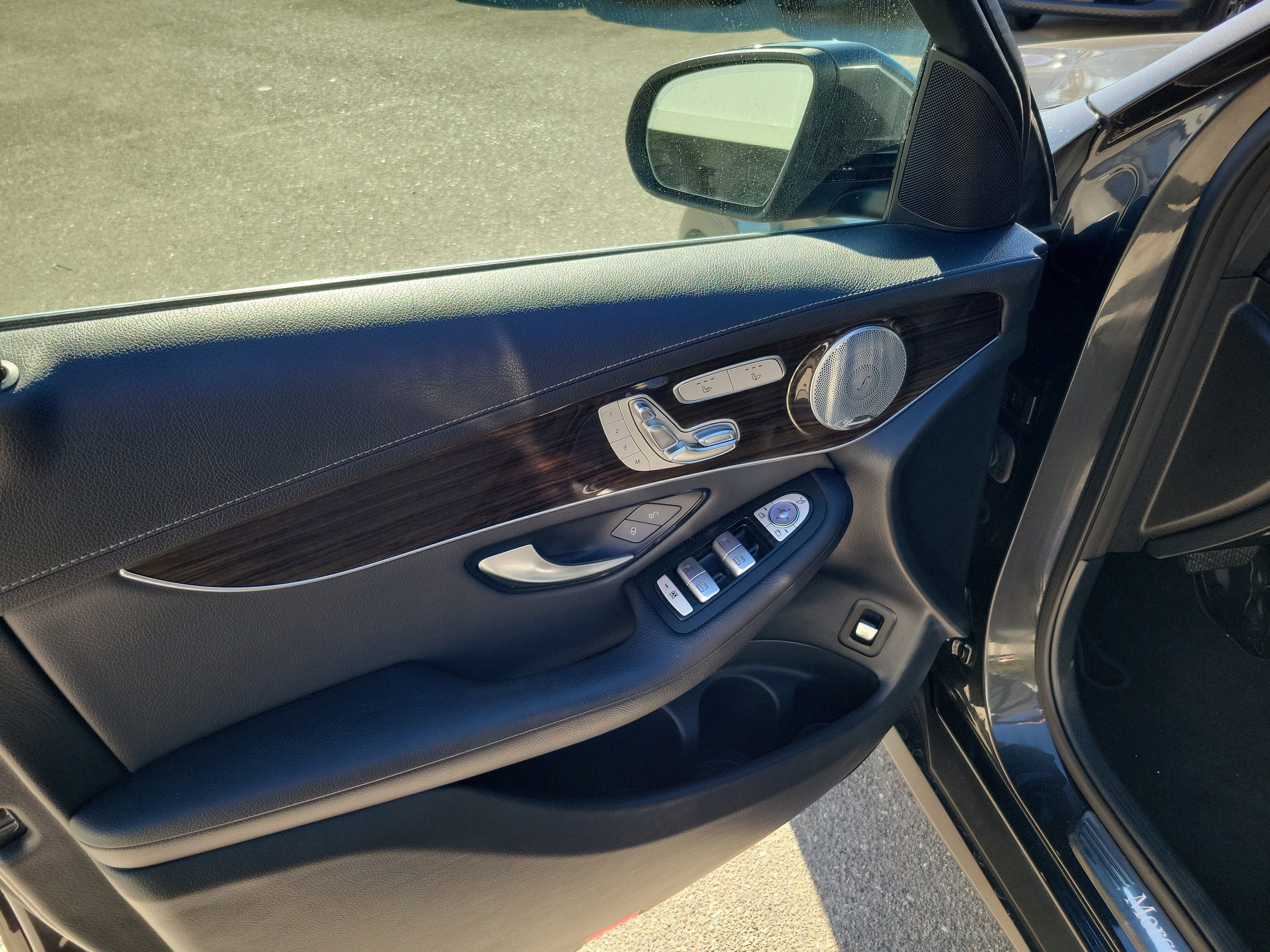 2020 Mercedes-Benz GLC GLC 300