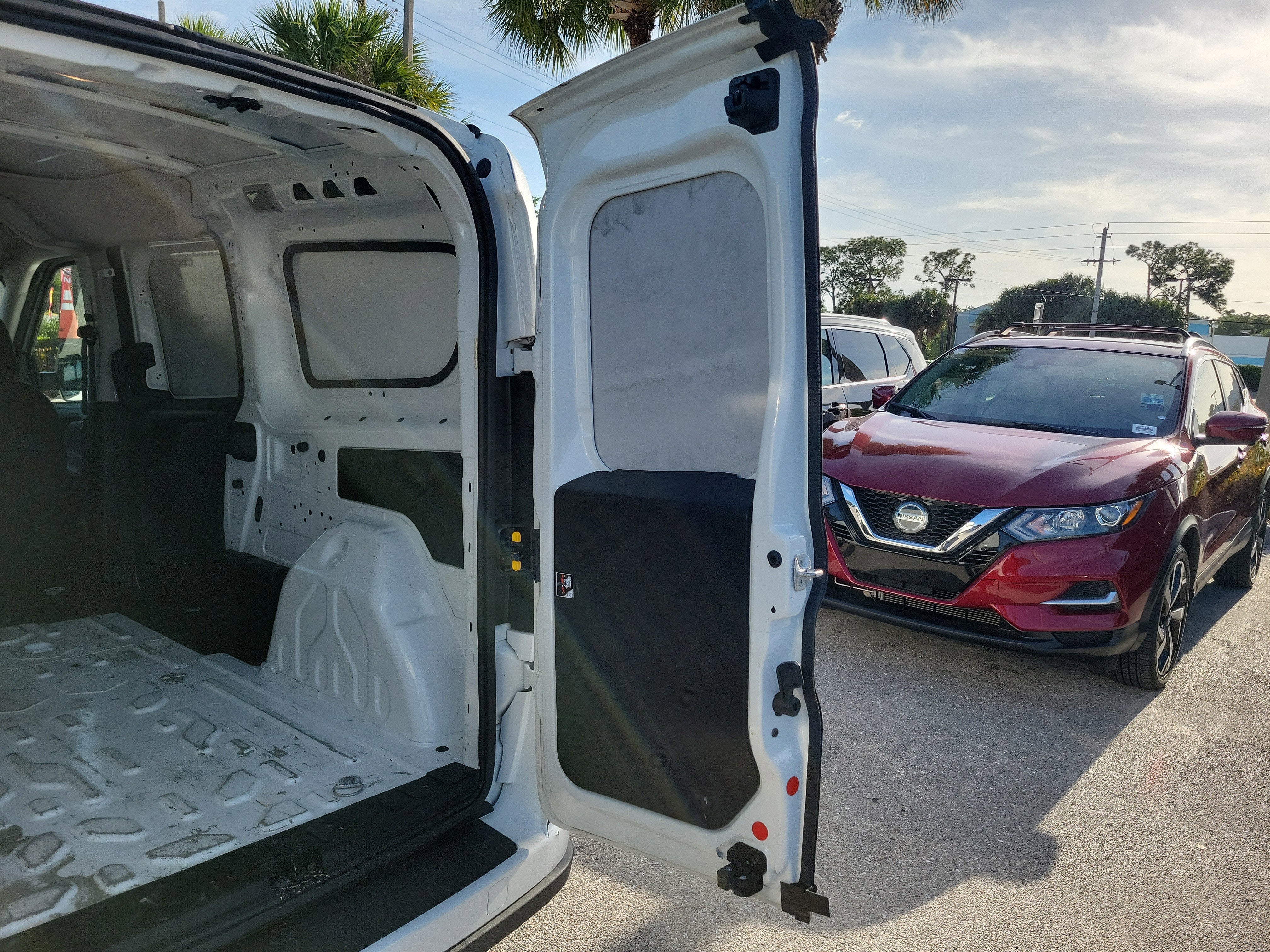 2022 RAM ProMaster City Cargo Van Tradesman
