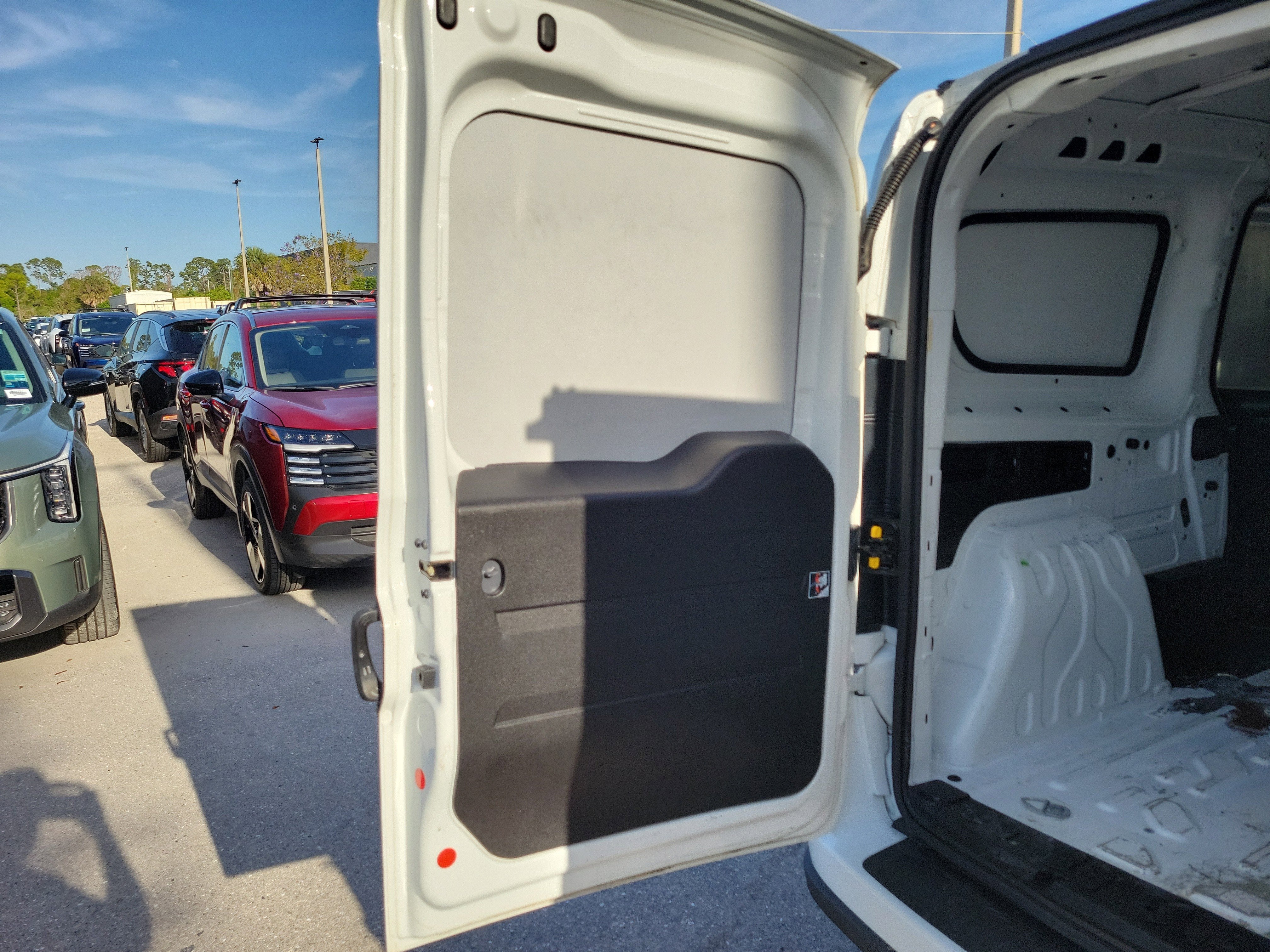 2022 RAM ProMaster City Cargo Van Tradesman