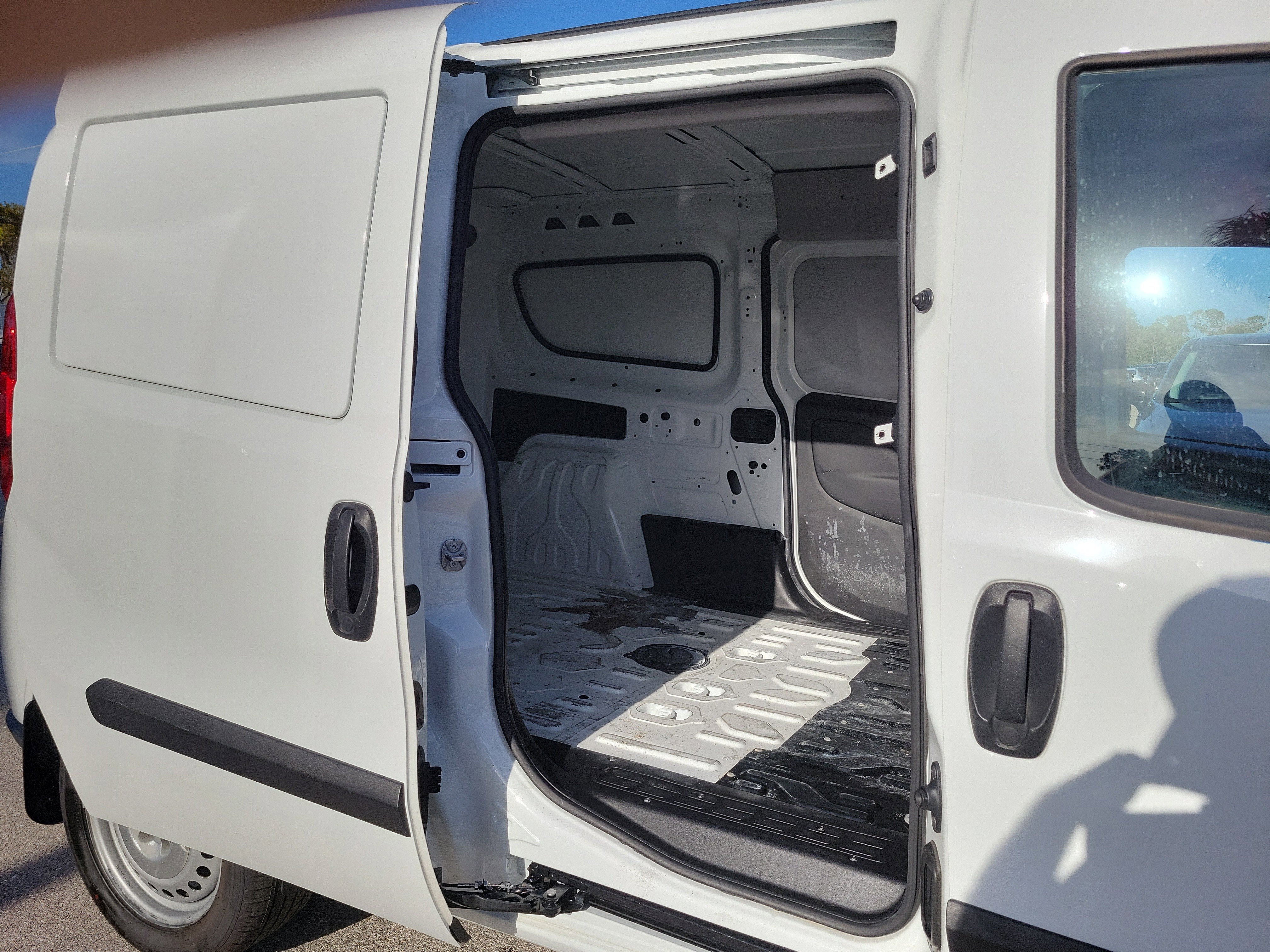 2022 RAM ProMaster City Cargo Van Tradesman