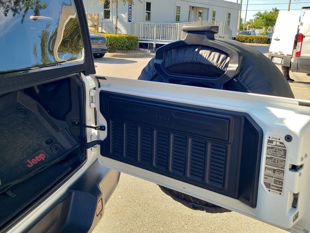 2021 Jeep Wrangler Willys