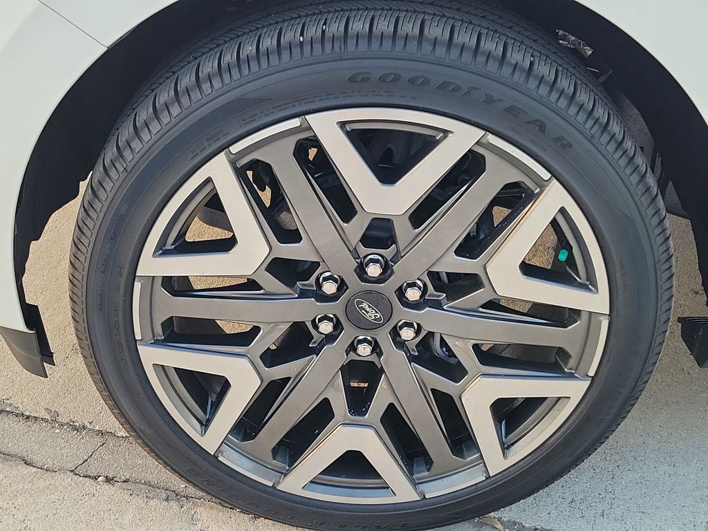 2026 Ford Expedition MAX Platinum Max