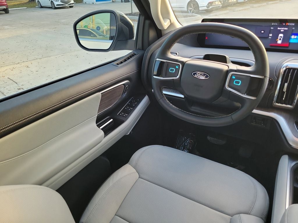 2026 Ford Expedition MAX Platinum Max