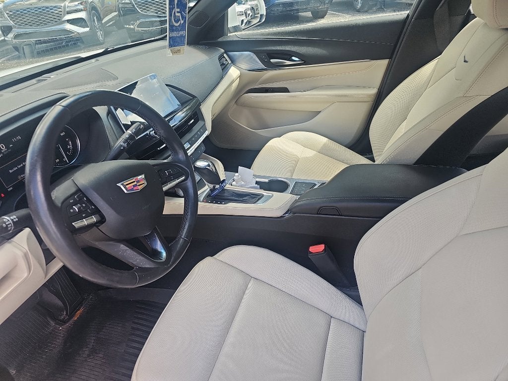 2024 Cadillac CT4 Premium Luxury