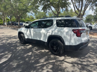 2022 GMC Acadia AT4
