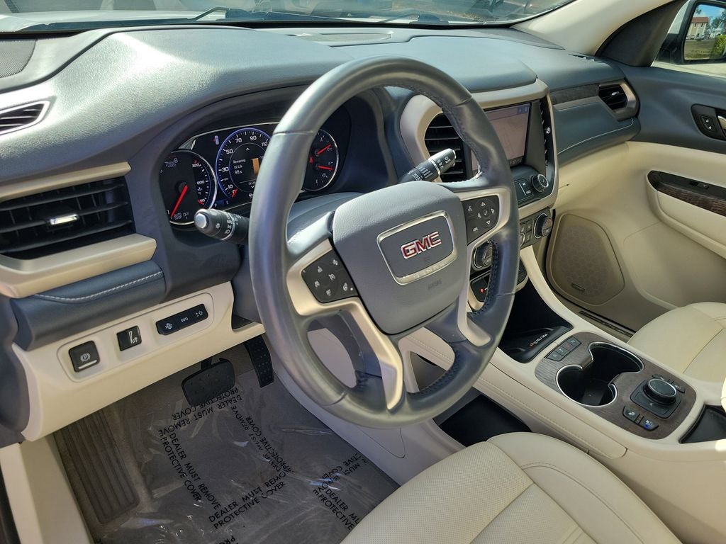 2022 GMC Acadia Denali