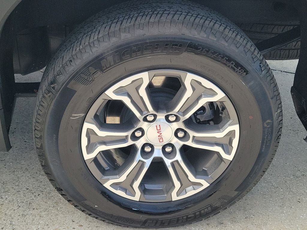 2026 GMC Sierra SLT