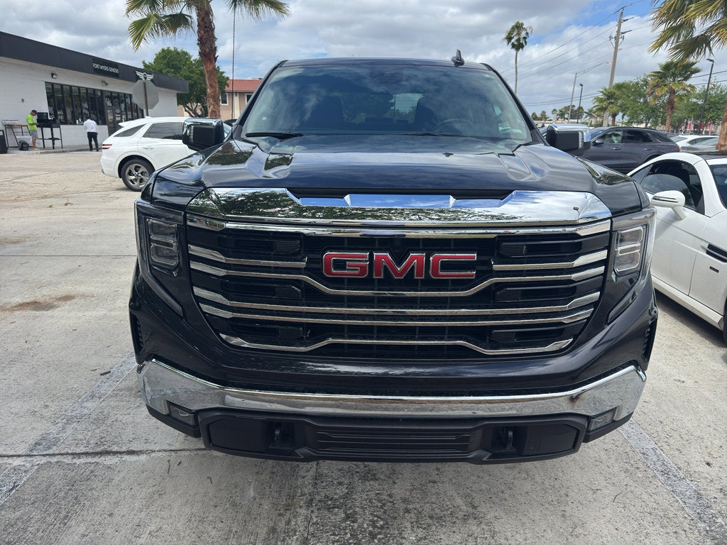 2026 GMC Sierra SLT