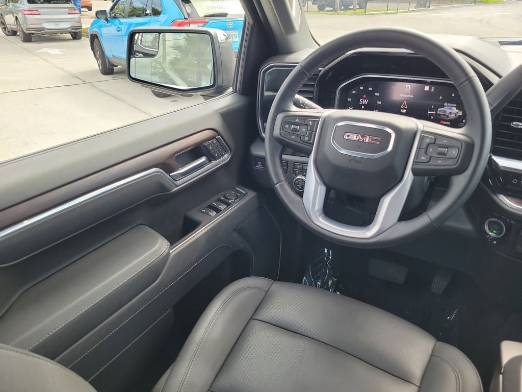 2026 GMC Sierra SLT
