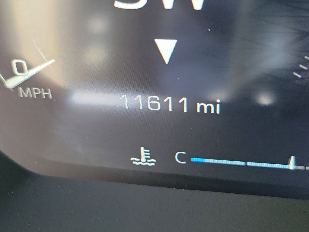 2026 GMC Sierra SLT