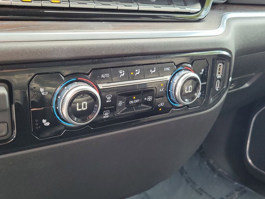 2026 GMC Sierra SLT