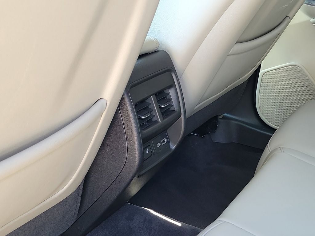 2023 Cadillac XT4 FWD Luxury