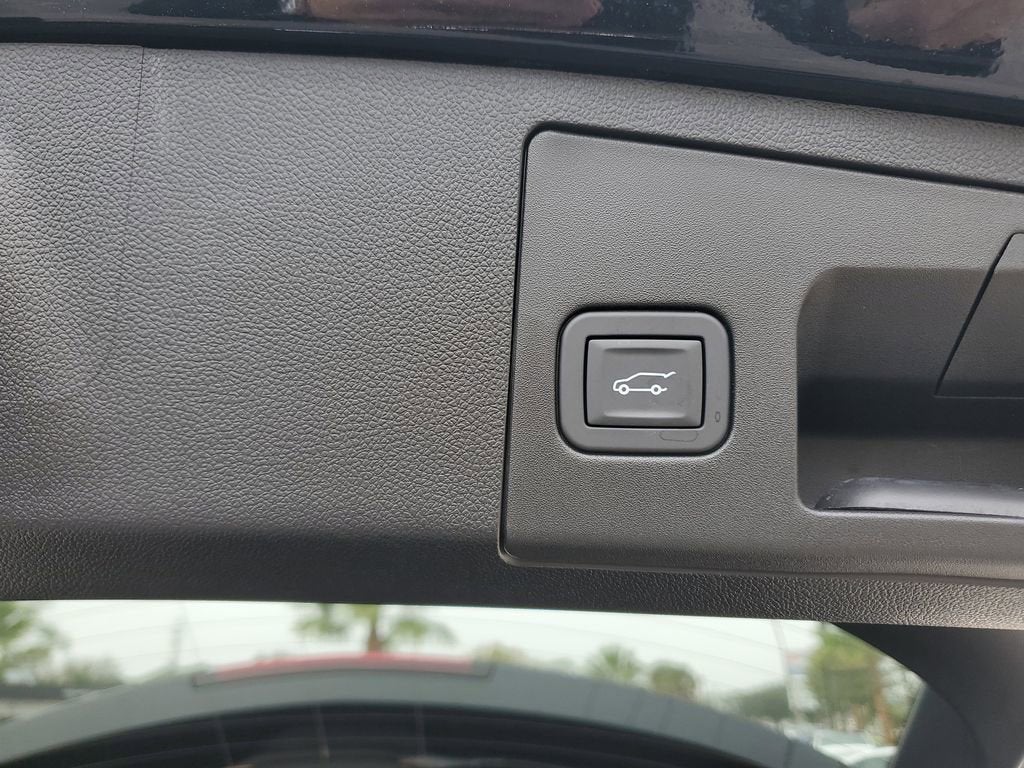 2025 Cadillac XT4 FWD Sport