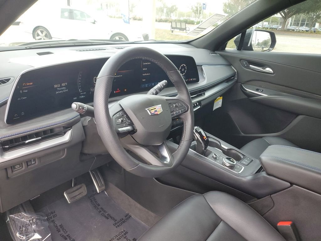 2025 Cadillac XT4 FWD Sport