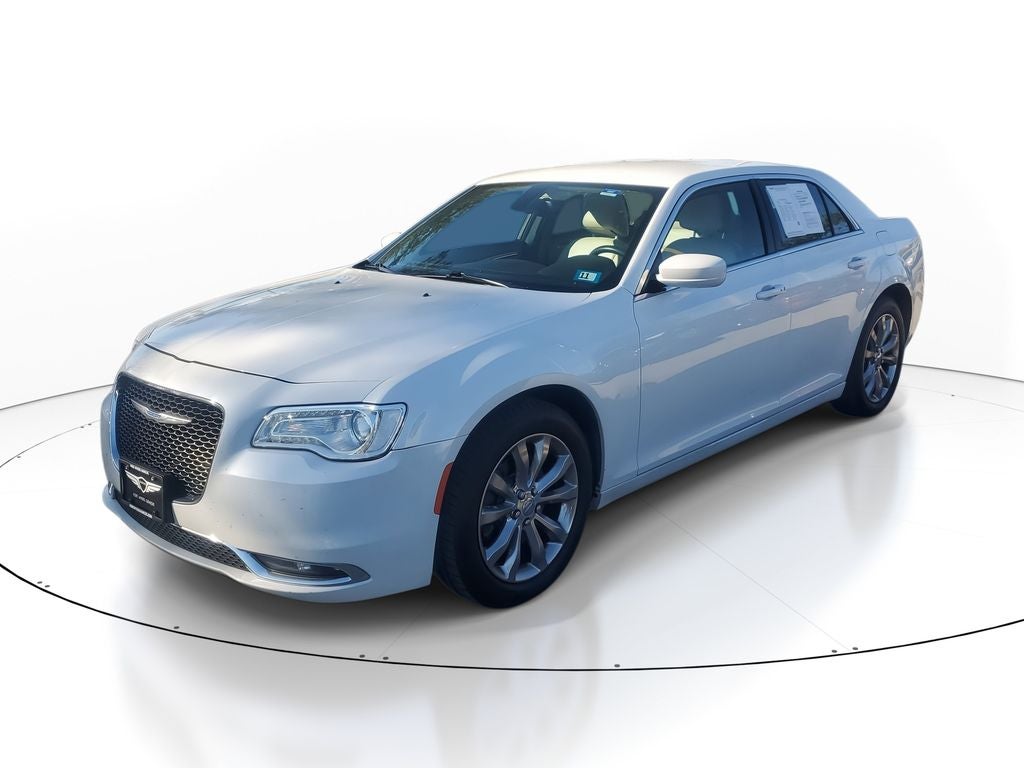 2016 Chrysler 300 Limited