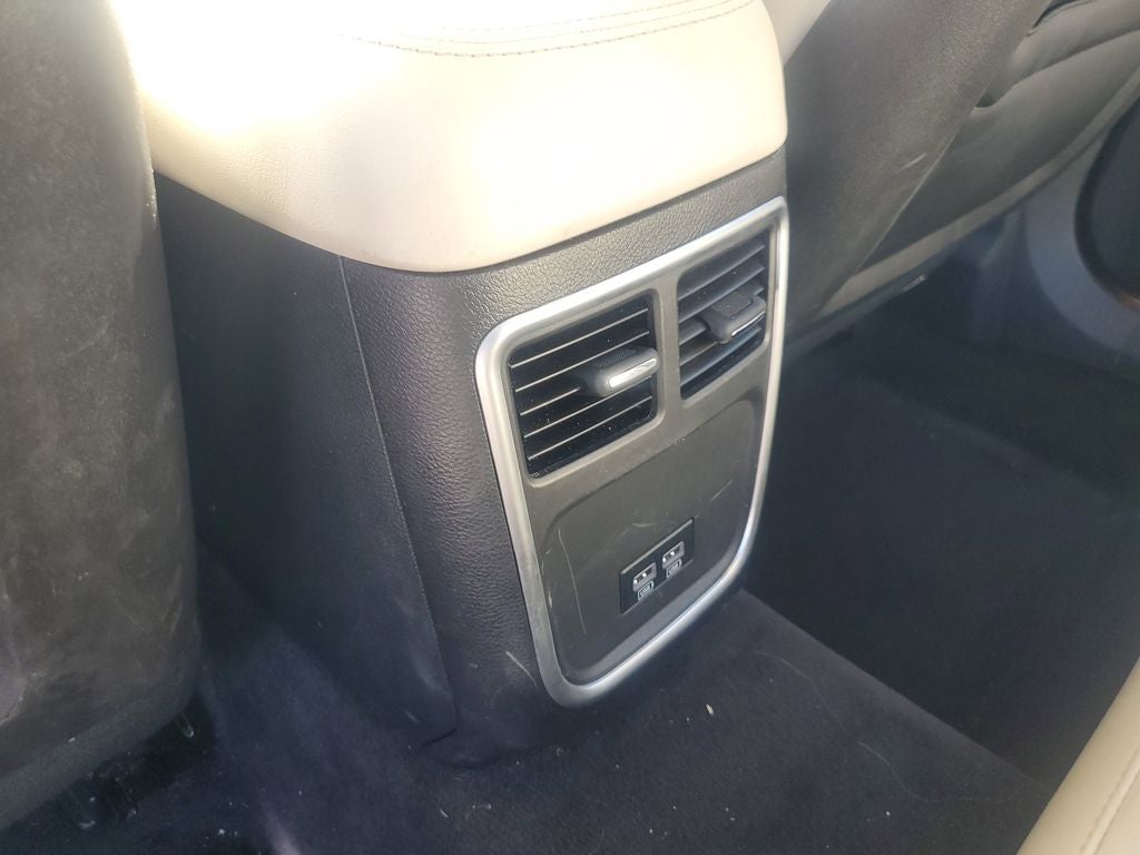 2016 Chrysler 300 Limited