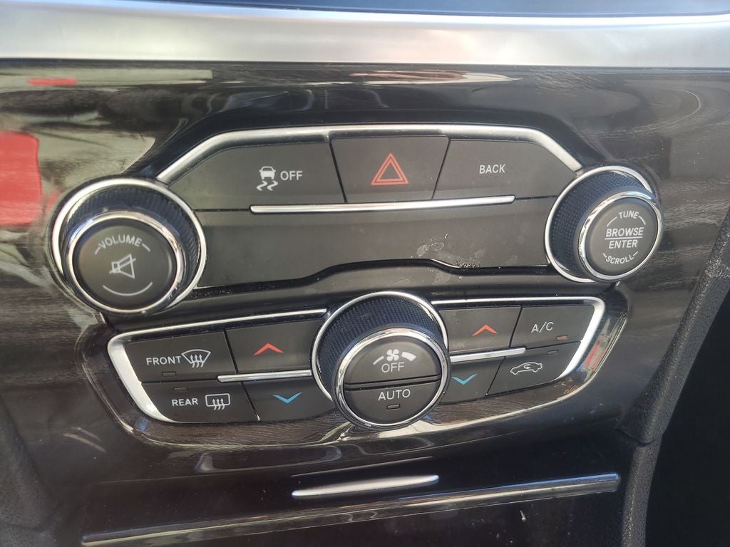 2016 Chrysler 300 Limited