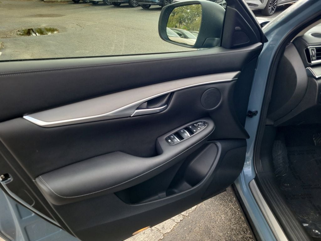 2022 INFINITI QX50 LUXE