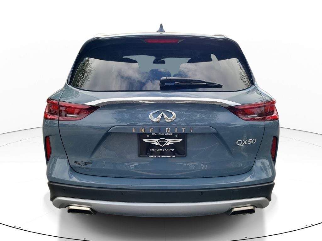 2022 INFINITI QX50 LUXE
