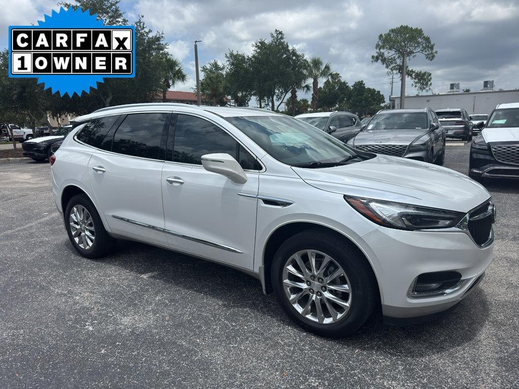 2020 Buick Enclave Essence