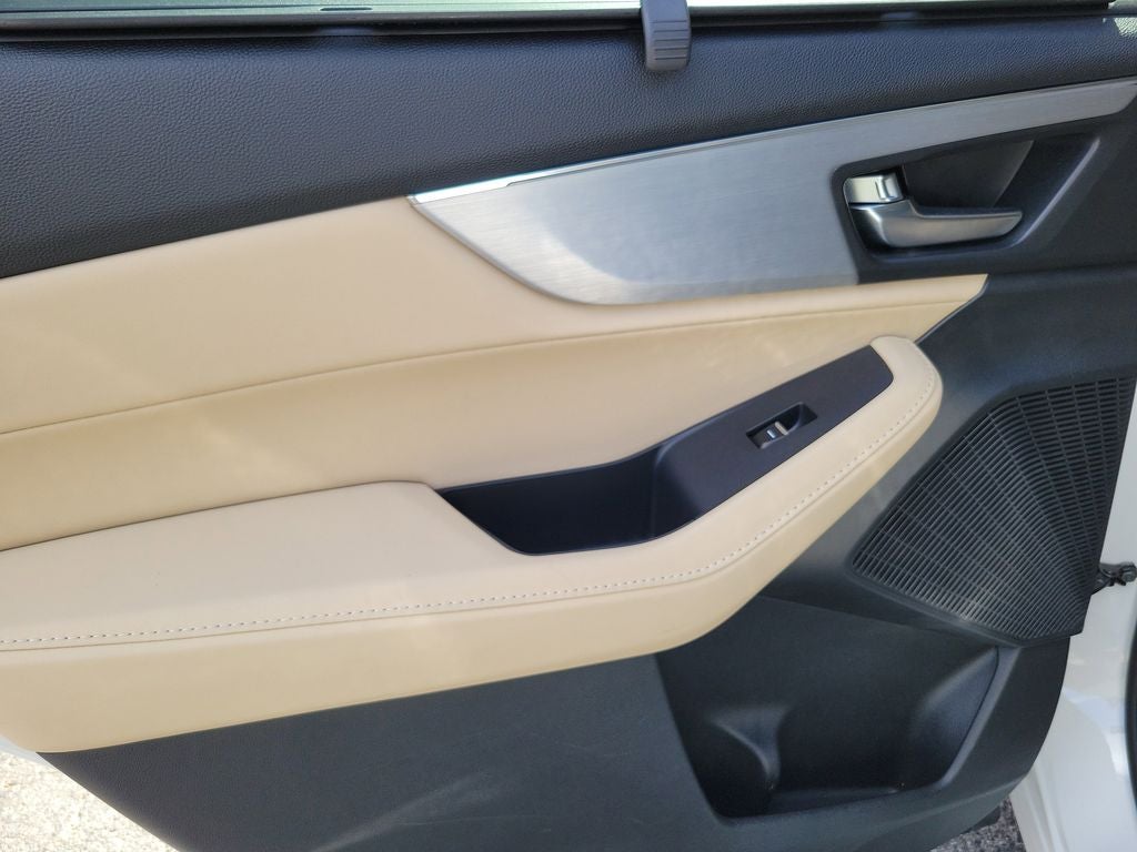 2023 Acura MDX w/Technology Package 1 owner CLEAN!!!