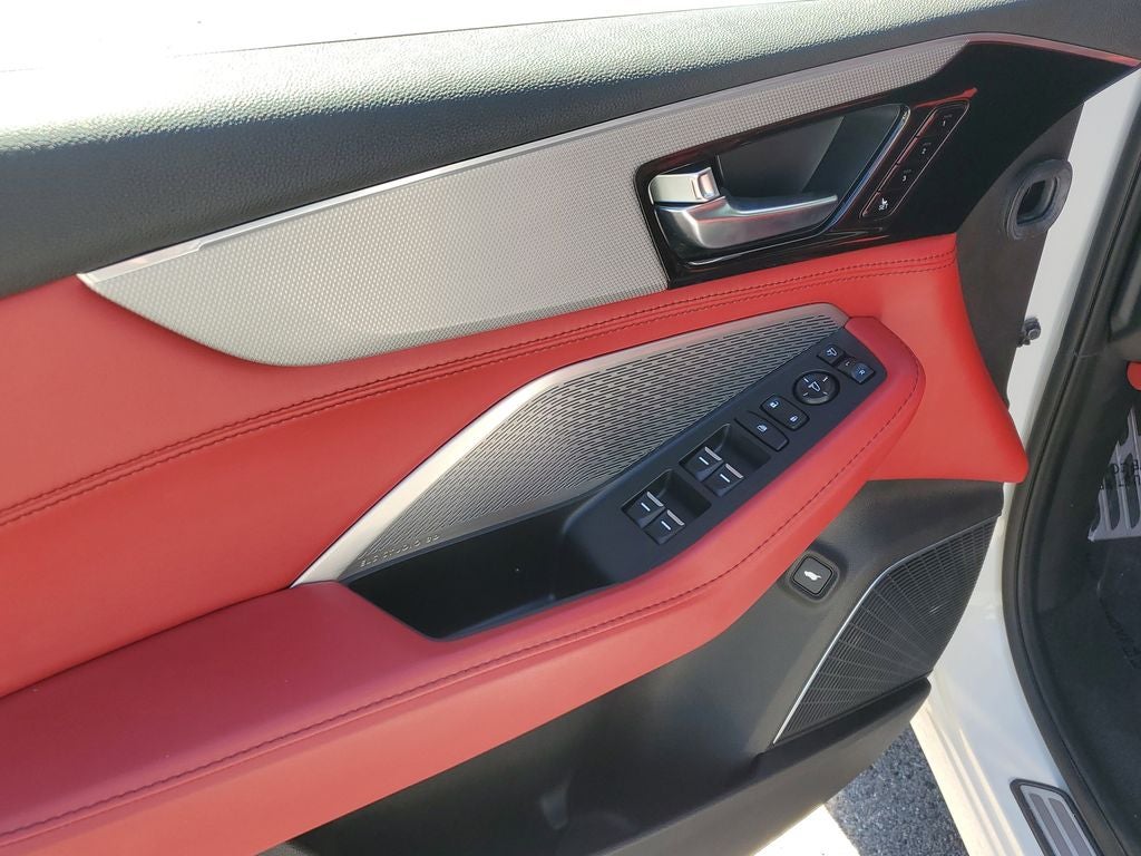 2022 Acura MDX w/A-Spec Package