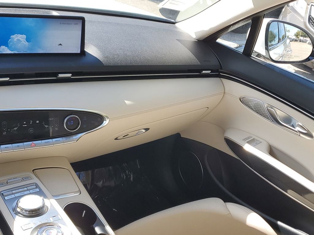 2024 Genesis GV70 2.5T