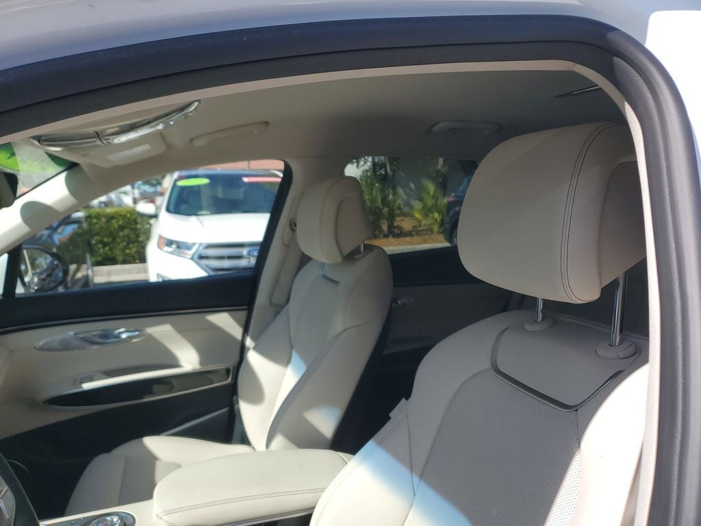 2024 Genesis GV70 2.5T