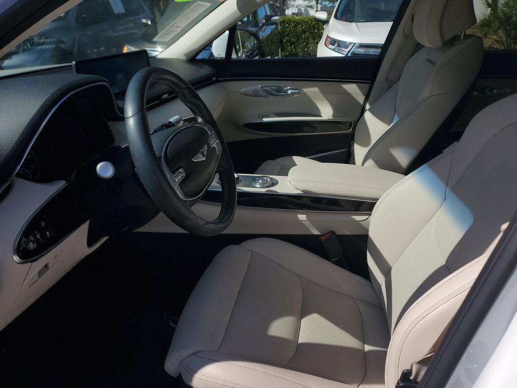 2024 Genesis GV70 2.5T