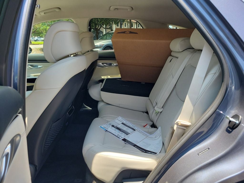 2026 Genesis GV70 2.5T