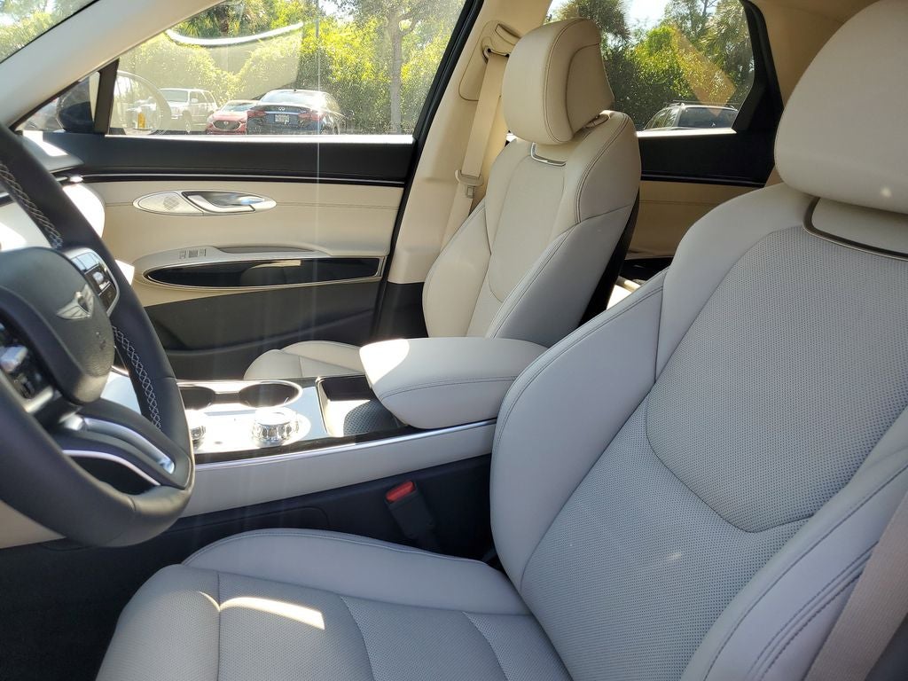 2026 Genesis GV70 2.5T