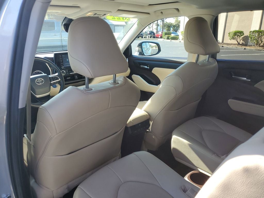 2022 Toyota Highlander Hybrid Hybrid XLE
