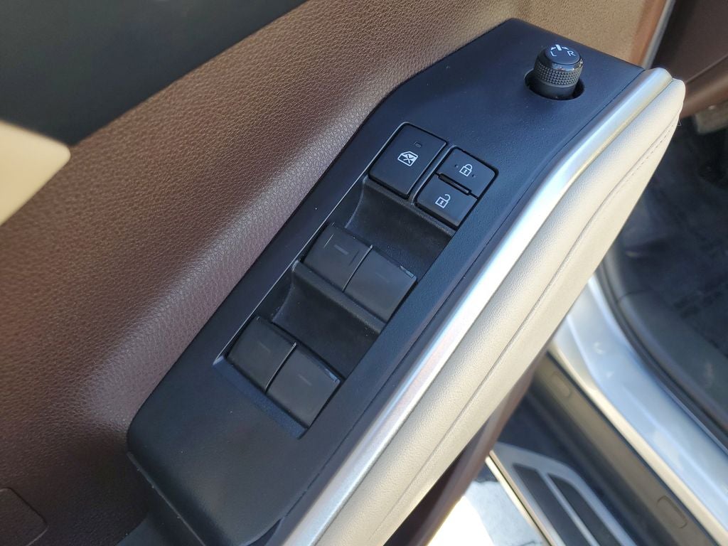 2022 Toyota Highlander Hybrid Hybrid XLE