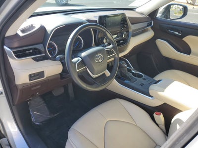 2022 Toyota Highlander Hybrid Hybrid XLE