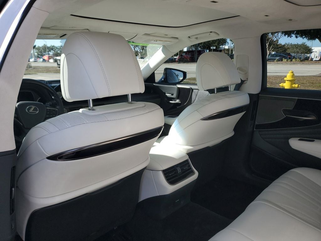 2023 Lexus LS 500 Core