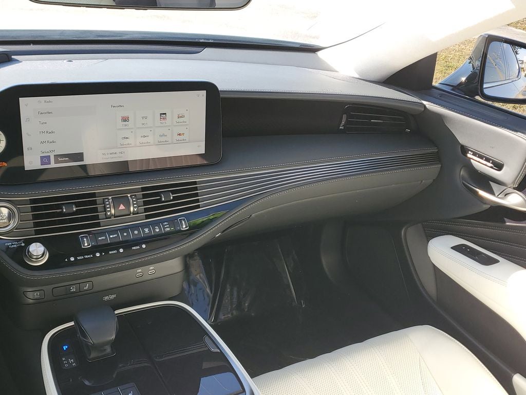 2023 Lexus LS 500 Core