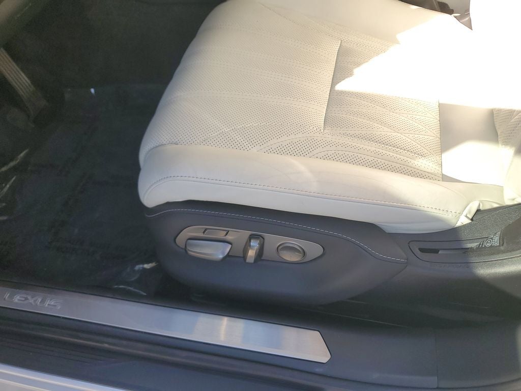 2023 Lexus LS 500 Core