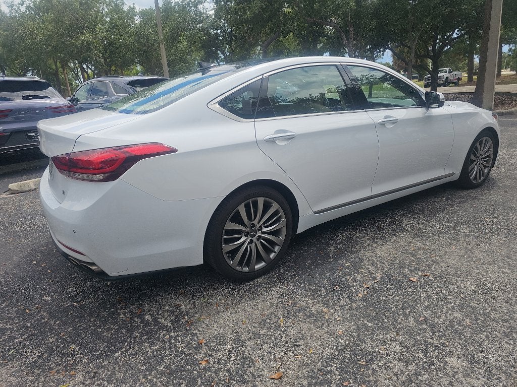 2015 Hyundai Genesis 5.0L